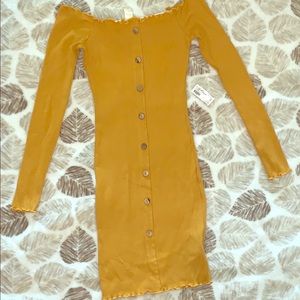 Off Shoulder button up Mustard Dress, NWT